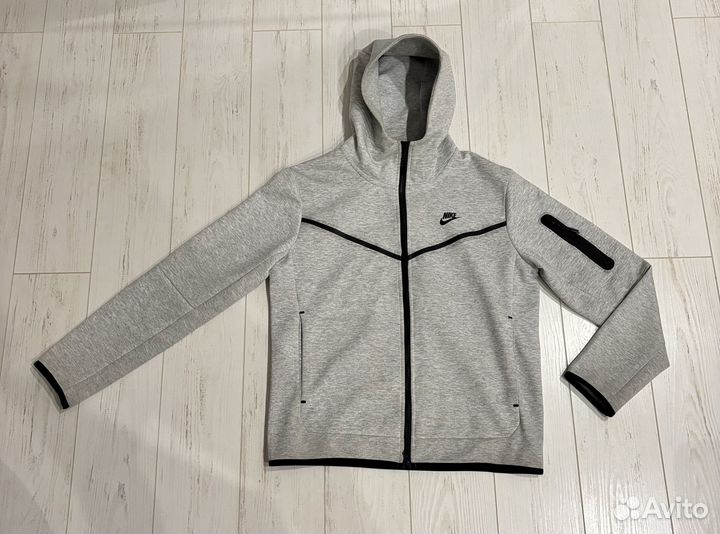 Nike tech fleece