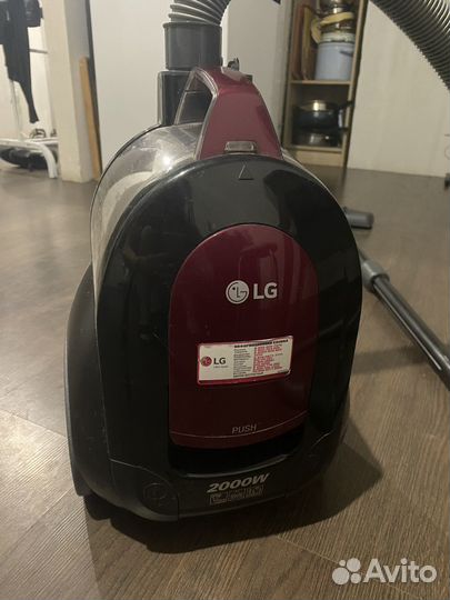 Пылесос LG 2000W