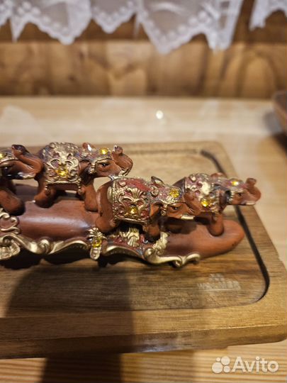 Фигурка декоративная Слоны