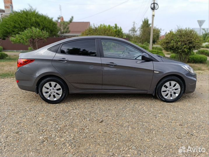 Hyundai Solaris 1.4 AT, 2014, 173 500 км