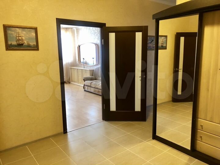 3-к. квартира, 105 м², 7/16 эт.