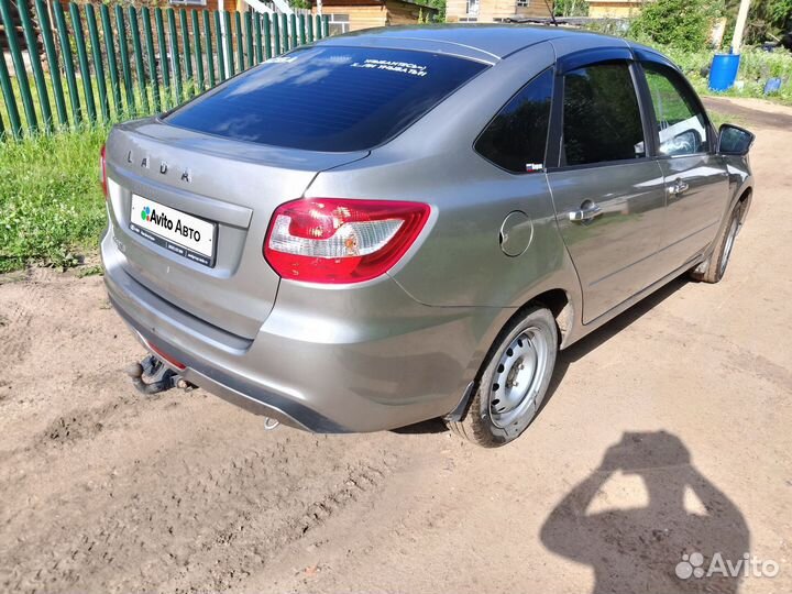 LADA Granta 1.6 МТ, 2022, 70 000 км