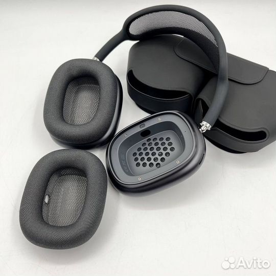 AirPods Max с гироскопом