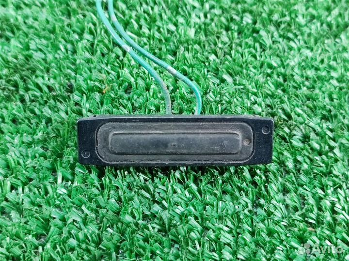 Кнопка багажника Nissan Qashqai J10 2008