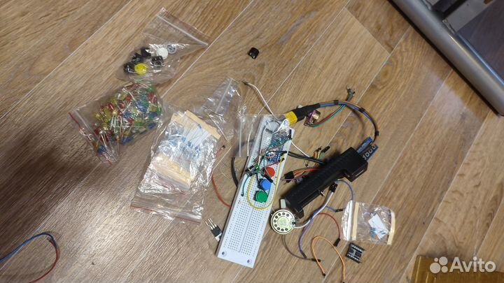 Электронные компоненты