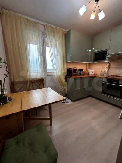 3-к. квартира, 82,8 м², 23/25 эт.