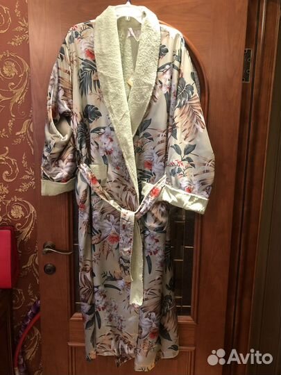 Халат женский шелковый теплый