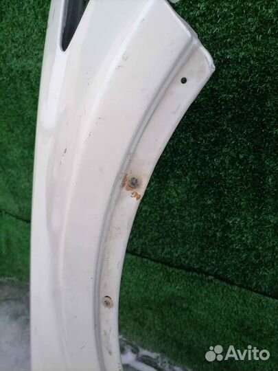 Крыло переднее правое Infiniti FX35 S50