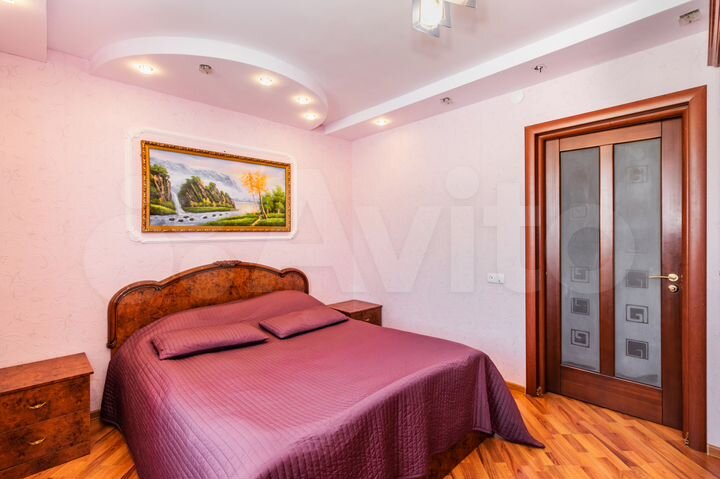2-к. квартира, 56 м², 2/5 эт.
