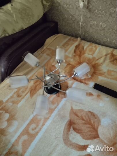 Люстра потолочная