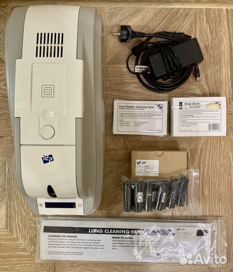 Принтер пластиковых карт IDP Smart 50S