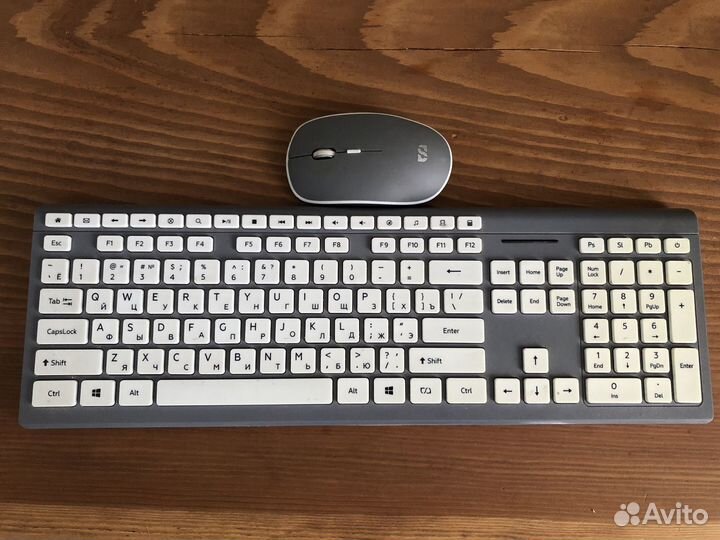 Беспроводная клавиатура и мышь