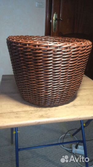 Кашпо для цветов из ротанга