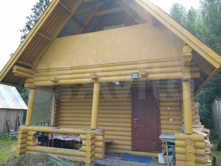 Дом 32 м² на участке 10 сот.
