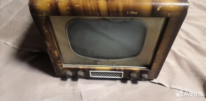 Ретро винтаж телевизор коллекционерам