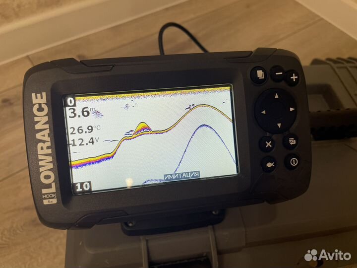 Эхолот lowrance hook2 4x