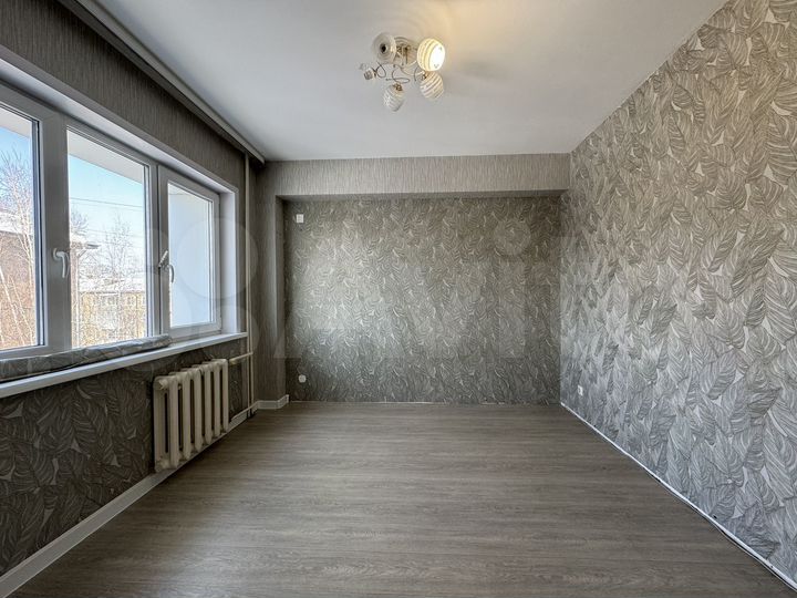 3-к. квартира, 50 м², 4/5 эт.