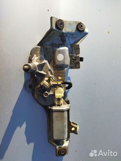 Моторчик стеклоочистителя Subaru Impreza