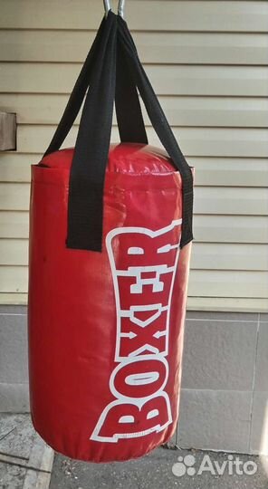 Боксерская груша, боксерские перчатки