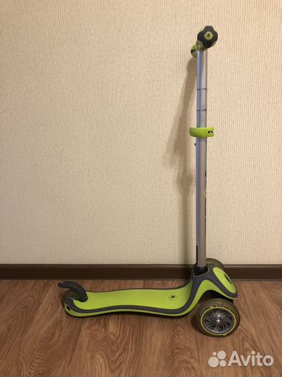 Самокат трехколесный с сиденьем Globber EVO 5 in 1