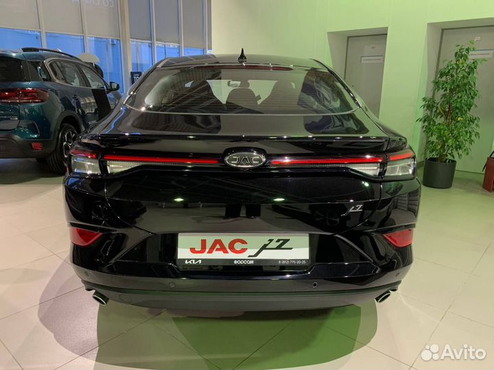 JAC J7 1.5 CVT, 2023