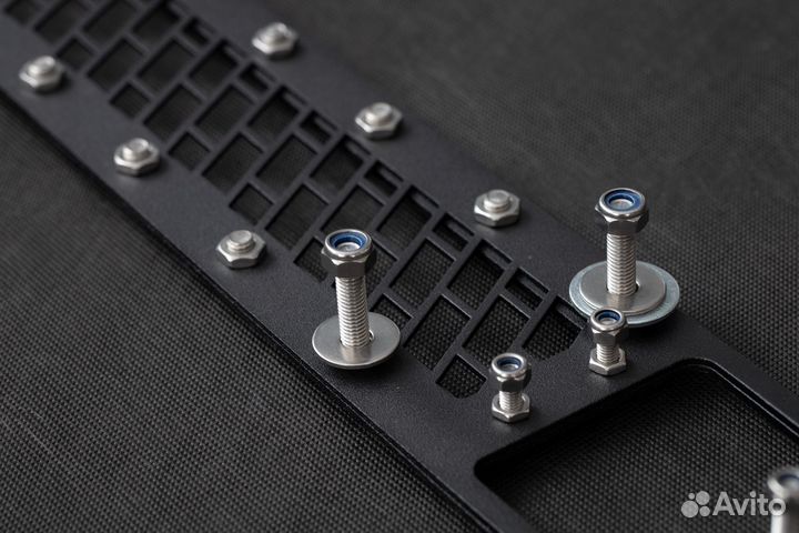 Решетка BMS серия RS (под доп. свет) в штатный бам