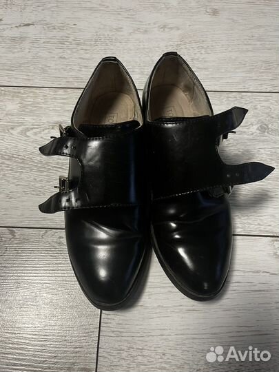 Ботинки женские