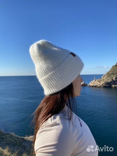 Шапки вязаные. Ручная работа