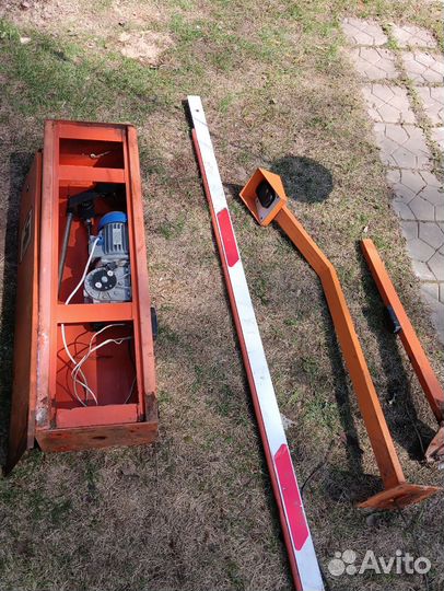 Шлагбаум фантом тумба стрела стойка вызова