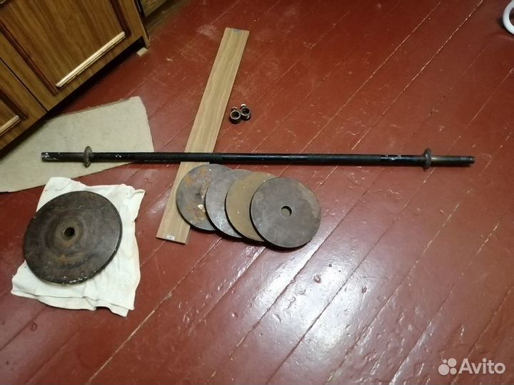 Штанга со скамьей