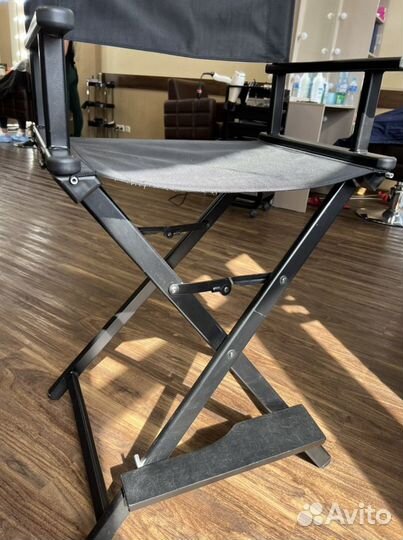 Стул для визажиста бровиста