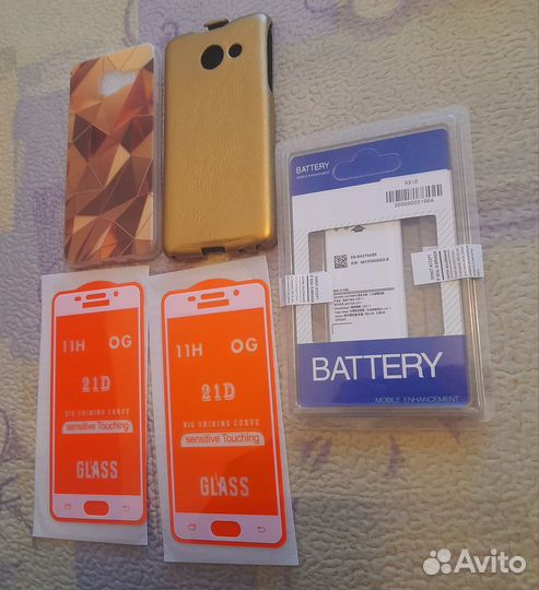 Чехлы,батарея,защитное стекло на samsung galaxy a3