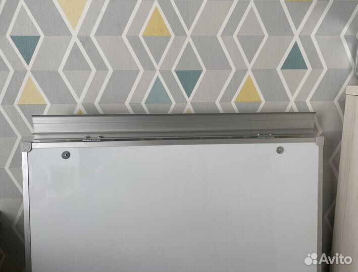 Доска магнитно-маркерная Brauberg 100*70 см