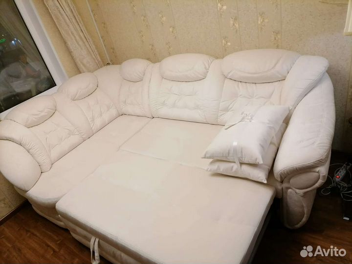 Перетяжка мягкой мебели