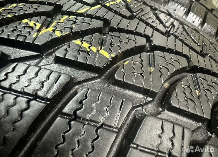 Bridgestone Blizzak LM-80 225/55 R18 98V
