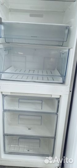 AEG стальной, но фрост. Доставка