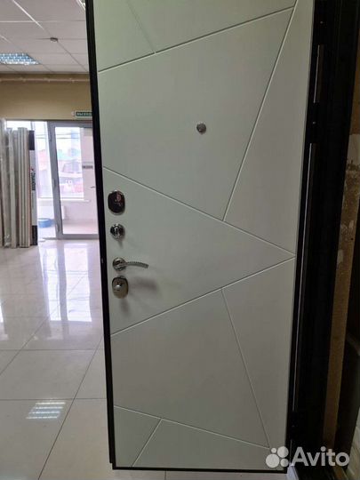 Дверь входная Кубик Рубик 100мм