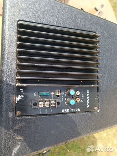 Активный сабвуфер