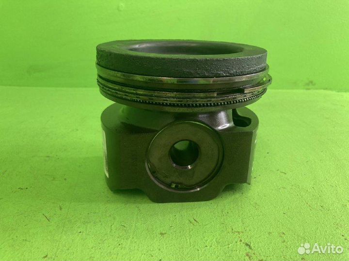 Поршень volvo FH13