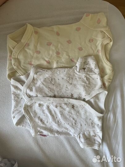 Детские вещи для новорожденных