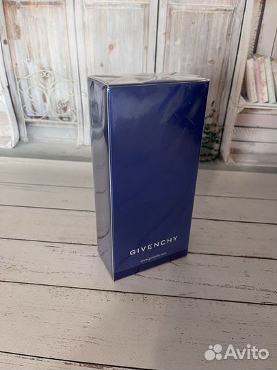 Givenchy blue label