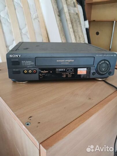 Видеомагнитофон sony
