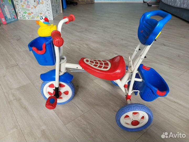 Велосипед детский с гудком