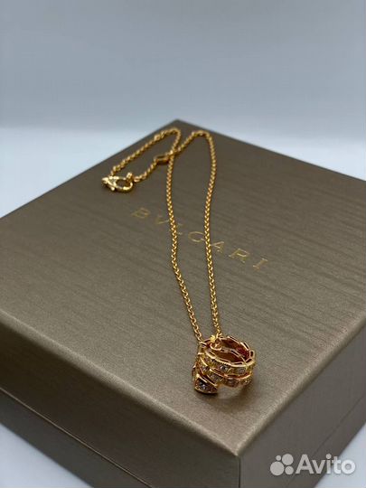 Подвеска bvlgari