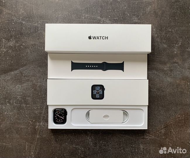 Apple Watch SE 2 44mm Midnight (9 месяцев)