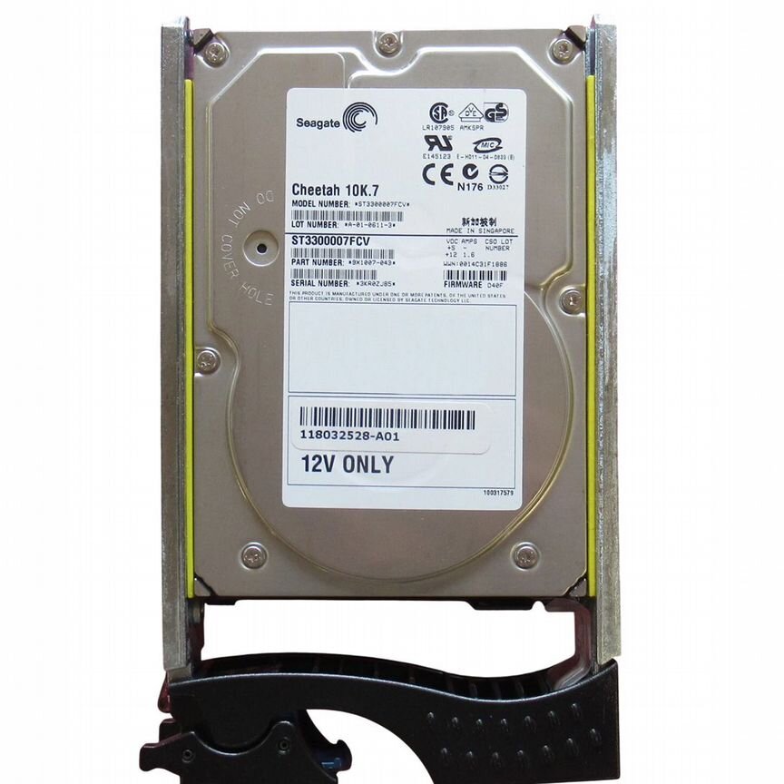 [100-880-875] Жесткий Диск Emc 300gb Fibre Channel 100-880-875