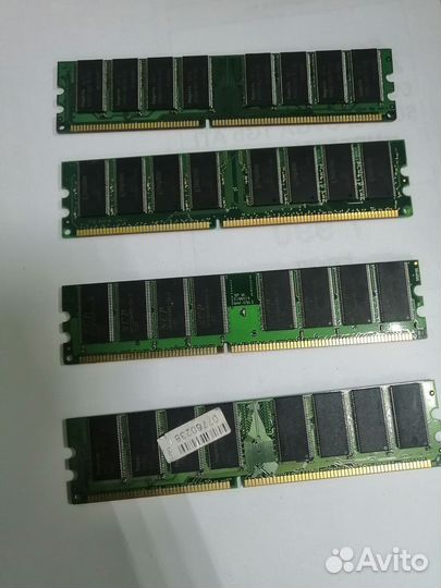 Модуль памяти DDR1 dimm 1Gb PC-3200