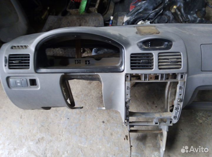 Торпедо щиток приборов Киа Рио 1 рестайлинг