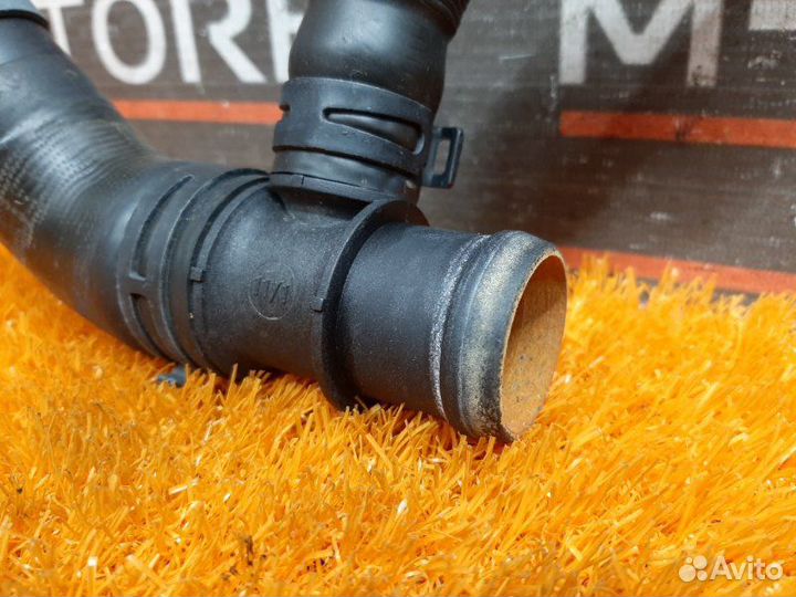 Патрубок системы охлаждения Audi A3 8P CAX