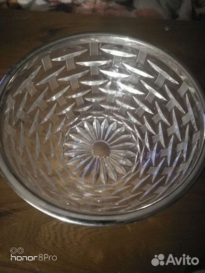 Ваза хрустальная СССР с мельхиоровым ободком
